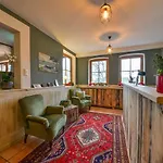 Hotel Chiemseefischer 2*